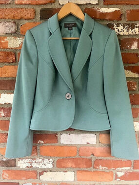 Liz Claiborne cropped Textured Blazer sea foam Green 10P Like New corpcore